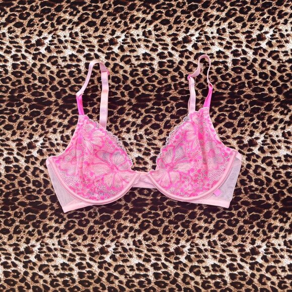 pink lace demi bra - Picture 1 of 5